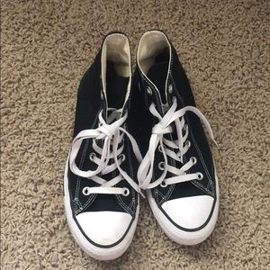 black converse high tops